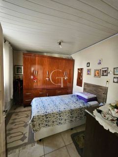 Casa à Venda com Piscina e Edícula  no Bairro Alberto Gomes -Itu
