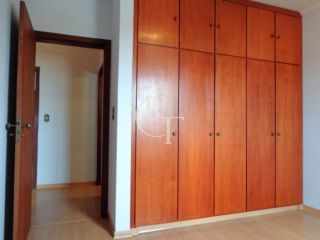 Apartamento  de 3 dormitorios a venda de  178 m² no Edificio Itapua Itu