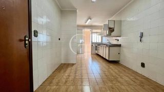 Apartamento  de 3 dormitorios a venda de  178 m² no Edificio Itapua Itu