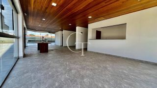 Apartamento  de 3 dormitorios a venda de  178 m² no Edificio Itapua Itu