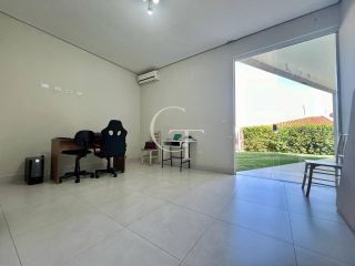 Casa Exclusiva á Venda no Alto das Palmeiras em Itu: Aceita Permuta em Condomínio
