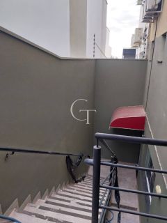 Salão comercial com salas no bairro Itu novo centro