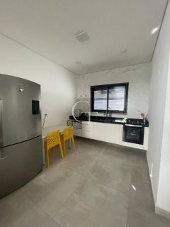 Casa à venda mobiliada