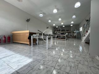 Prédio Comercial Completo para Venda — Estrutura e Sofisticação para Seu Negócio no Jardim Santa Rosa -Itu