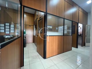 Prédio Comercial Completo para Venda — Estrutura e Sofisticação para Seu Negócio no Jardim Santa Rosa -Itu