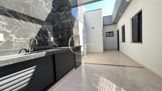 Casa Nova e Sofisticada no Condomínio Village Moutonnée – Salto/SP