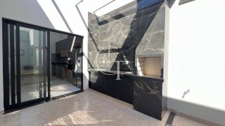 Casa Nova e Sofisticada no Condomínio Village Moutonnée – Salto/SP