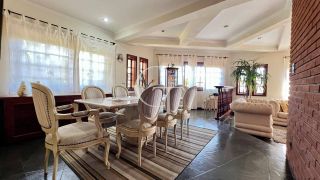 Casa à venda no Condomínio Campos de Santo Antônio – Tradição e sofisticação em harmonia com a natureza