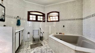 Casa à venda no Condomínio Campos de Santo Antônio – Tradição e sofisticação em harmonia com a natureza