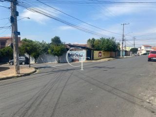 Lote em avenida comercial para Vender no Jd. Alberto Gomes