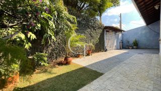 Casa térrea 3 dormitórios com quintal Jardim Paraíso em Itu