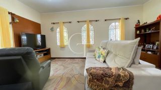 Casa térrea 3 dormitórios com quintal Jardim Paraíso em Itu