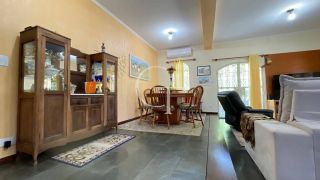 Casa térrea 3 dormitórios com quintal Jardim Paraíso em Itu