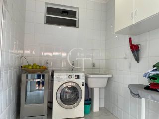 Casa térrea 3 dormitórios com quintal Jardim Paraíso em Itu