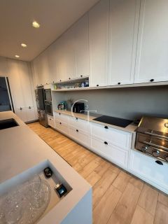 Casa para Venda no Condomínio Villas do Golfe Arquitetura Contemporânea em Harmonia com a Natureza