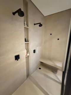 Casa para Venda no Condomínio Villas do Golfe Arquitetura Contemporânea em Harmonia com a Natureza