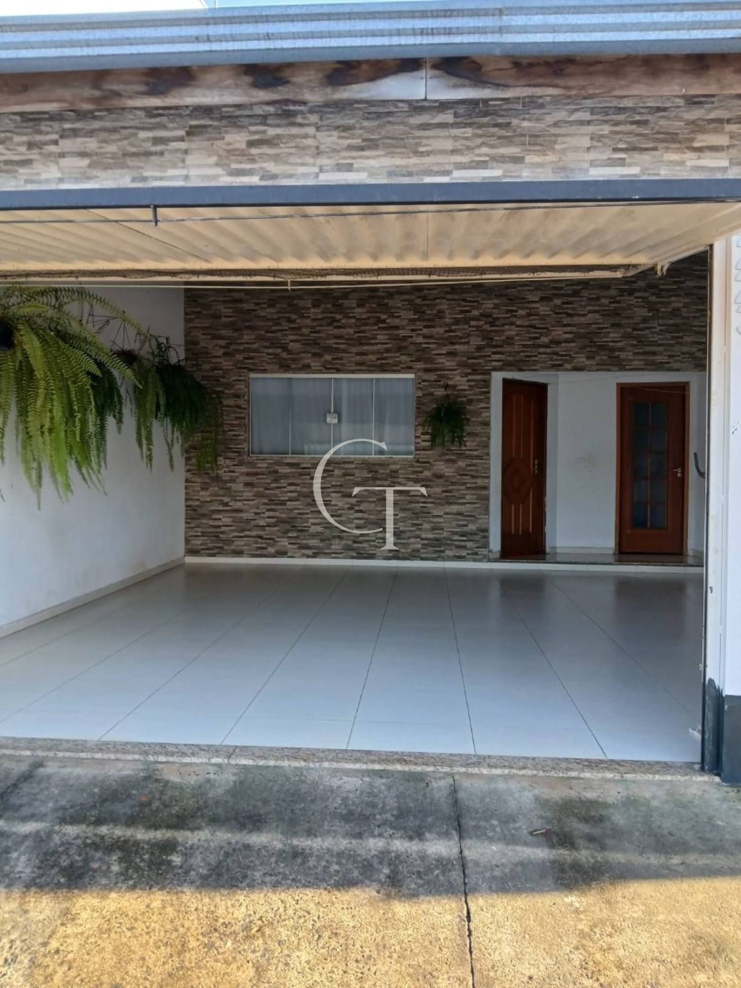 Casa a Venda  2 dormitórios com suite  na cidade de Salto