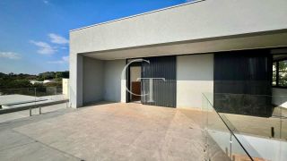 Casa de alto padrão mobiliada à venda no Villas do Golf, em Itu | 3 suítes, piscina e projeto contemporâneo