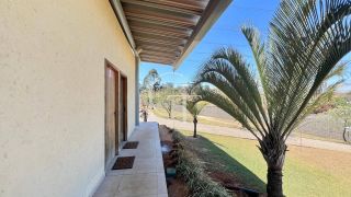 Casa de alto padrão mobiliada à venda no Villas do Golf, em Itu | 3 suítes, piscina e projeto contemporâneo
