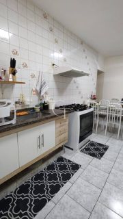 Prédio Completo  à Venda em Itu - 8 apartamentos e 1 edícula (Alugados)