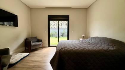 Casa Térrea Semi Nova no Condomínio Villas do Golfe : Valor Especial Abaixo do Avaliado