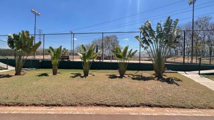 Casa Térrea Semi Nova no Condomínio Villas do Golfe : Valor Especial Abaixo do Avaliado