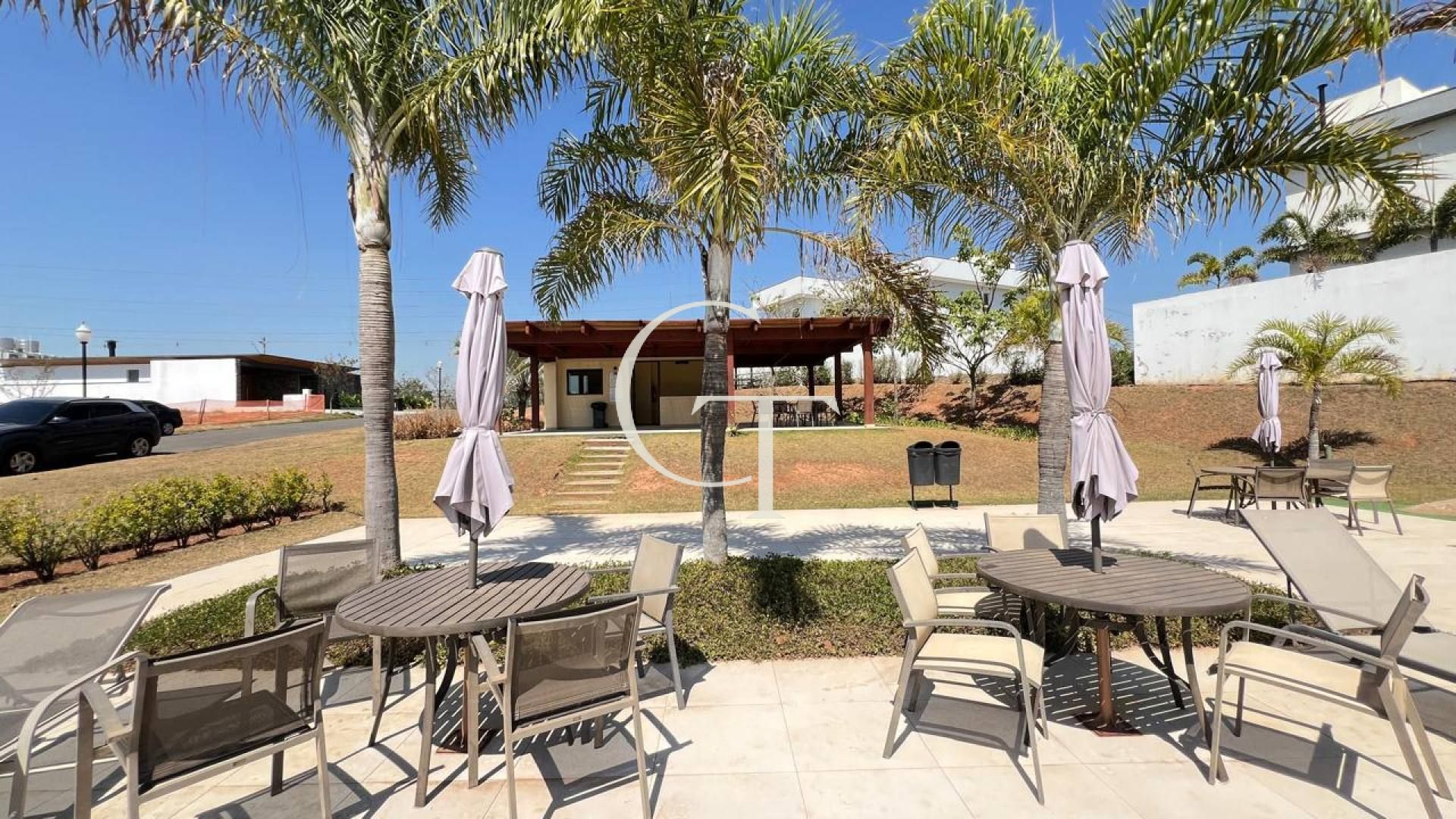 Terreno Exclusivo no Condomínio Villas do Golfe – 503m² com Localização Privilegiada