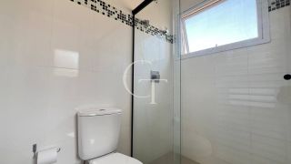 Casa térrea de esquina á Venda no Condomínio Haras Paineiras-Salto Permuta por casa em Condomínio menor