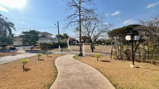 Casa térrea de esquina á Venda no Condomínio Haras Paineiras-Salto Permuta por casa em Condomínio menor