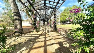 Casa térrea de esquina á Venda no Condomínio Haras Paineiras-Salto Permuta por casa em Condomínio menor