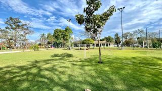 Casa térrea de esquina á Venda no Condomínio Haras Paineiras-Salto Permuta por casa em Condomínio menor