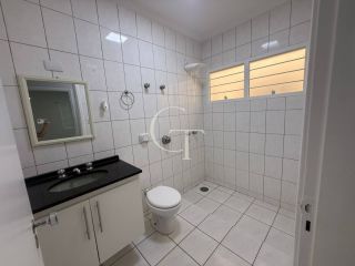 Casa comercial no bairro Brasil Itu