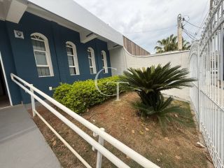 Casa comercial no bairro Brasil Itu