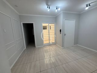 Casa comercial no bairro Brasil Itu