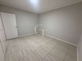 Casa comercial no bairro Brasil Itu