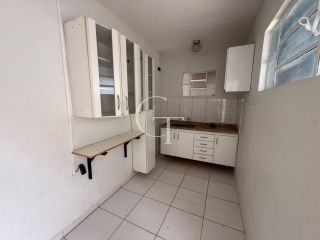 Casa comercial no bairro Brasil Itu