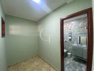 Sobrado à Venda no bairro Parque São Camilo em Itu