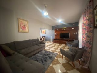 Sobrado à Venda no bairro Parque São Camilo em Itu