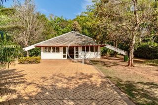 Uma Casa Que Traduz o Silêncio do Luxo no Coração do Vila Real