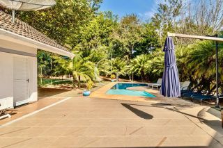 Uma Casa Que Traduz o Silêncio do Luxo no Coração do Vila Real