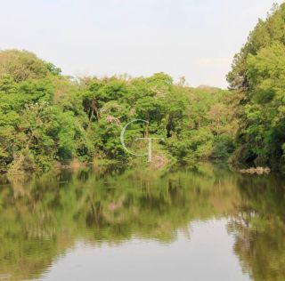 Uma Casa Que Traduz o Silêncio do Luxo no Coração do Vila Real