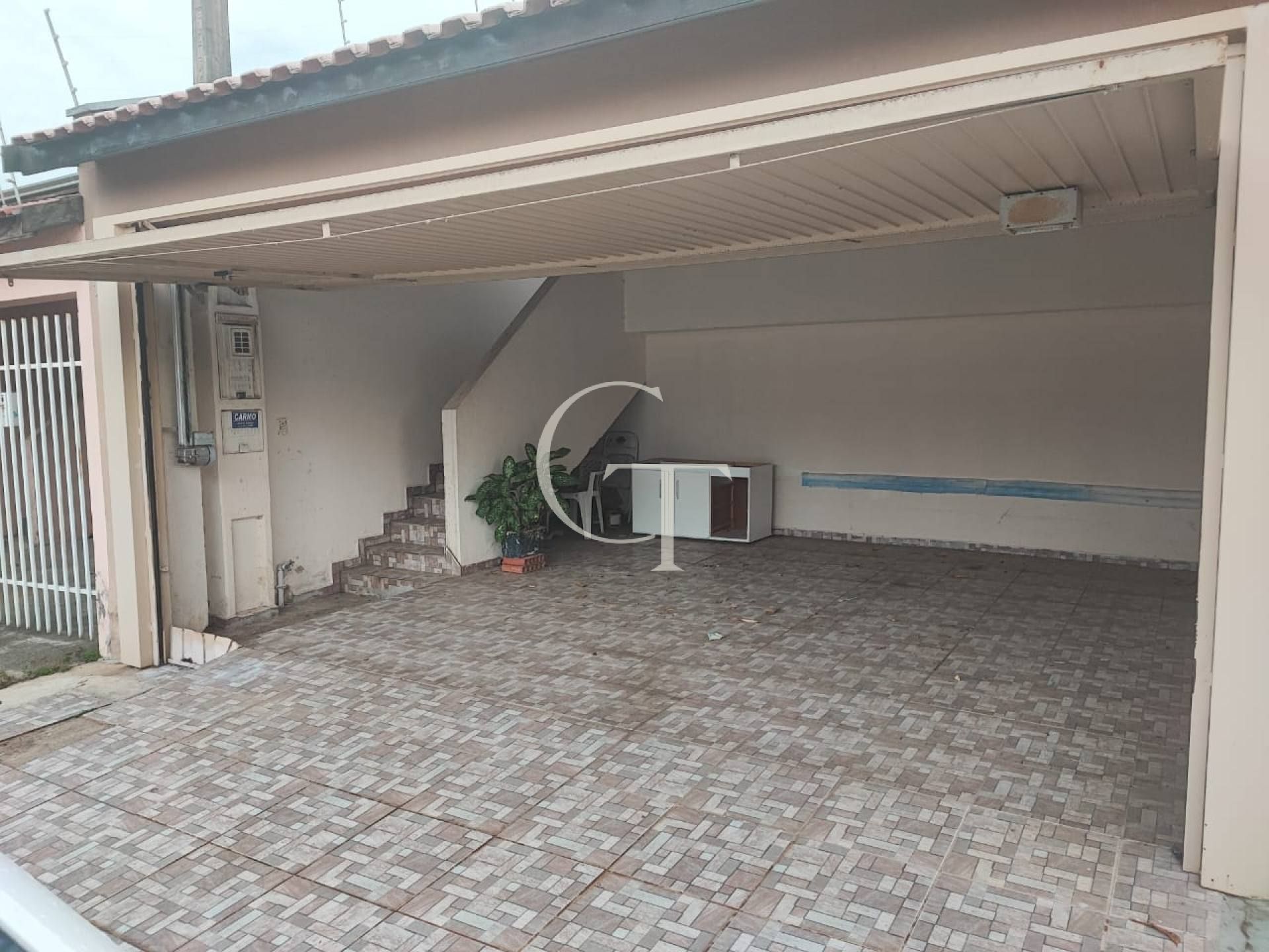 VENDA - Casa com 02 Dormitórios - Aceita Financiamento