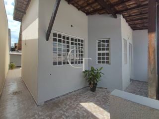 VENDA - Casa com 02 Dormitórios - Aceita Financiamento