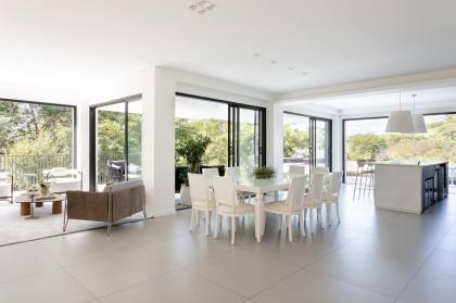 Casa  á Venda com vista deslumbrante e 5 Suítes no Condomínio Villas do Golfe – Itu