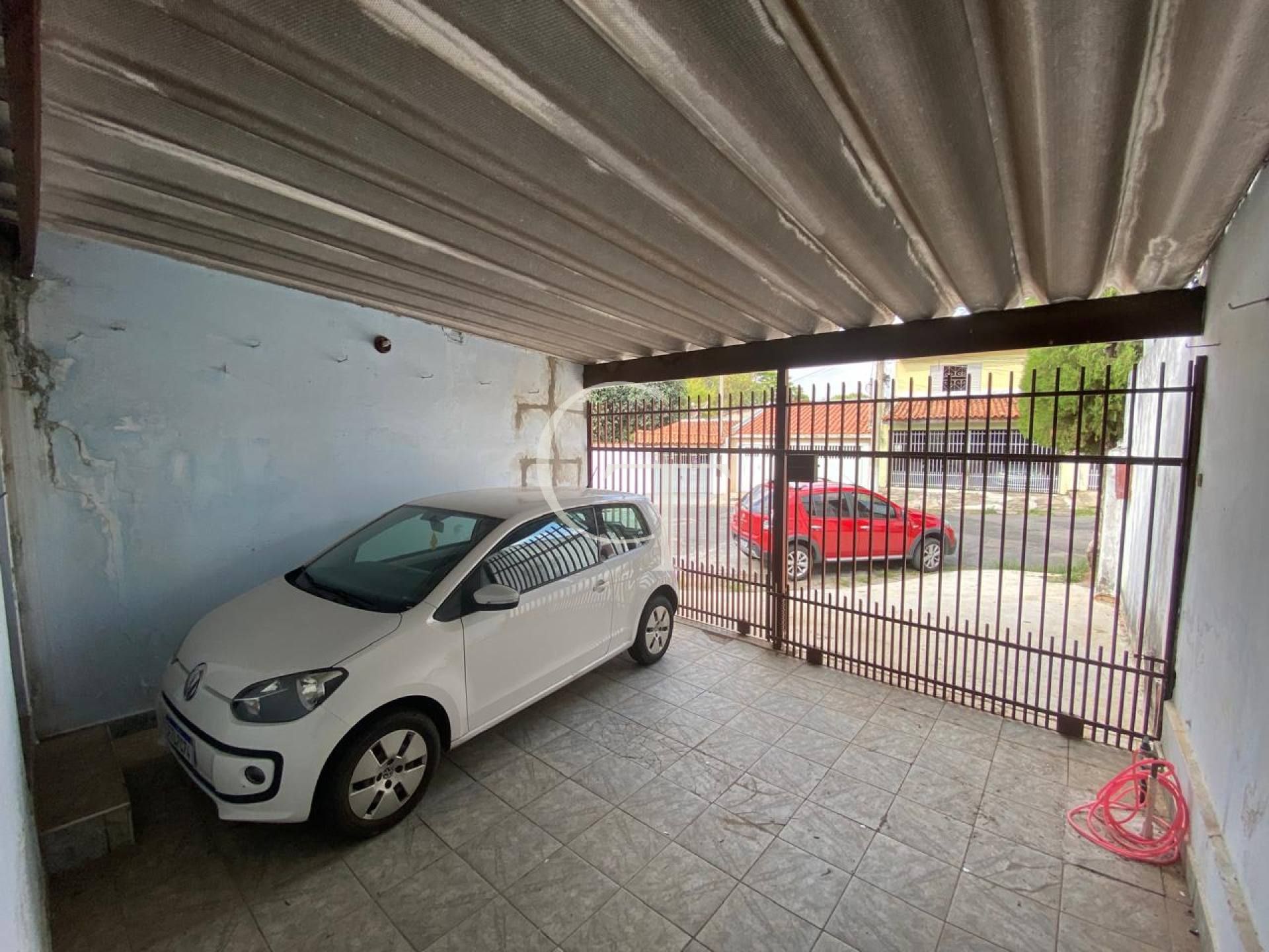 Casa Para Vender - 03 quartos 01 suítes - Jd. Aeroporto