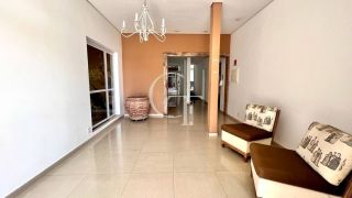 Apartamento á Venda : Oportunidade única com Suíte no Edifício Flores em Itu