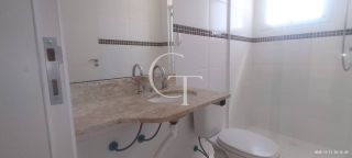 Apartamento á Venda : Oportunidade única com Suíte no Edifício Flores em Itu