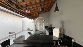 Casa Térrea com Piscina à Venda no Jardim Paulista III Itu