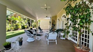 Casa estilo Colonial com Arquitetura Atemporal em Meio à Natureza no Condomínio Fazenda Vila Real -