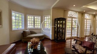 Casa estilo Colonial com Arquitetura Atemporal em Meio à Natureza no Condomínio Fazenda Vila Real -